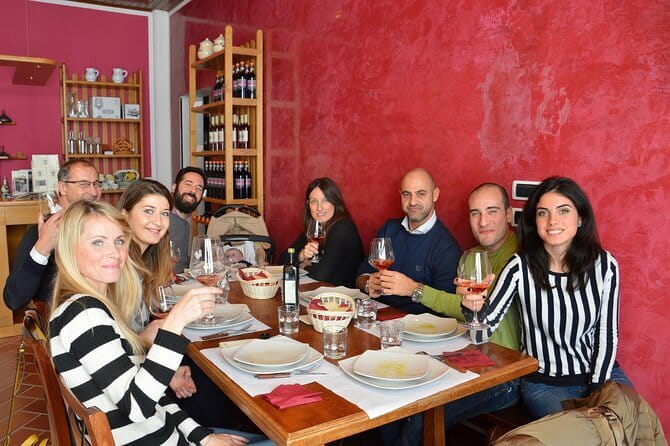 4 Wines & 2 Olive Oils Tasting in Chianti Winery with Tour - Four wines, from IGT Toscana to Riserva