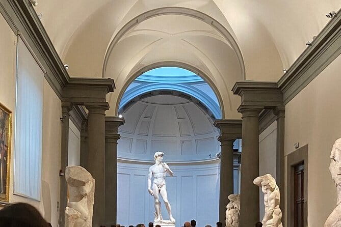 Accademia Gallery : Priority Ticket to SKIP the General Line ! - What the two-hour format is really like