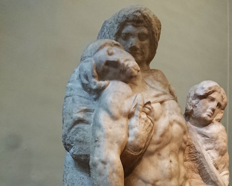Accademia Gallery with David: Private Tour in Florence - Seeing David with time to look closely