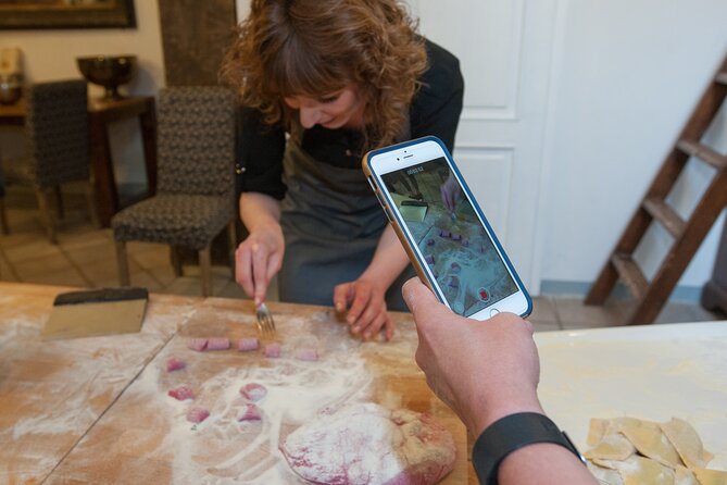 Authentic Florence Pasta-Making Class with Eating Europe - The chefs make a real difference