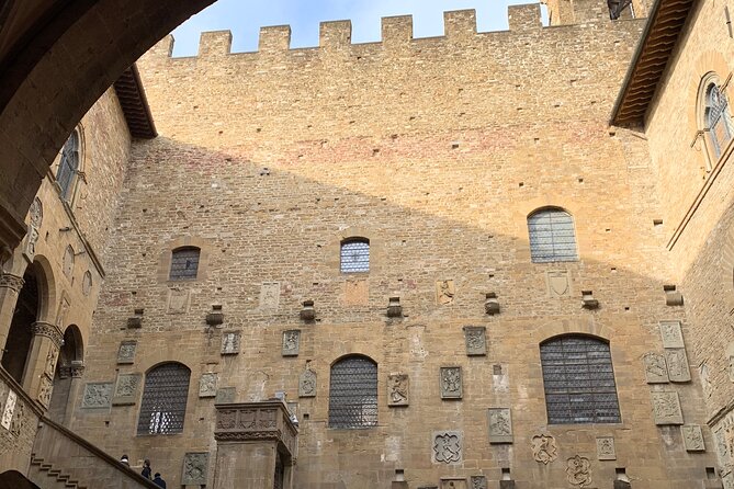 BARGELLO Private Tour in Florence - Inside a medieval palace in the old town