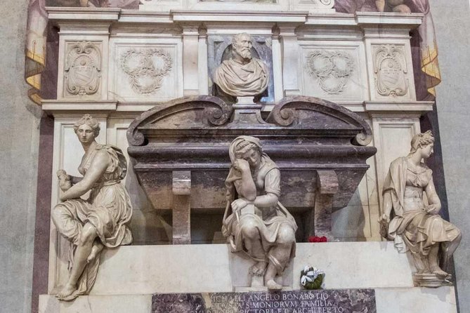 Basilica Santa Croce: Walking Among the Masters of Florence - Giotto, Gaddi, and the Chapel Frescoes