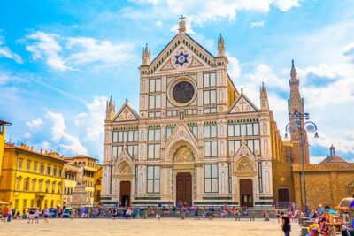 Basilica Santa Croce: Walking Among the Masters of Florence