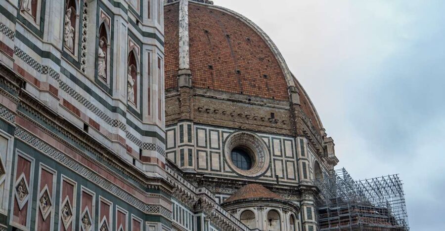 Best of Florence Highlights with private guide - Peruzzi and the Bargello show Florence away from the postcard route