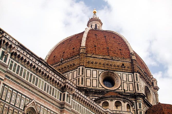 Best of Florence: Small Group Tour Skip-the-Line David & Accademia with Duomo - Entering the Duomo and understanding Florence’s great church