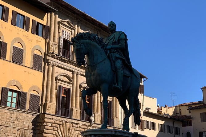Best of Tuscany: Full Day Private Tour to Val D'Orcia - What the private car changes