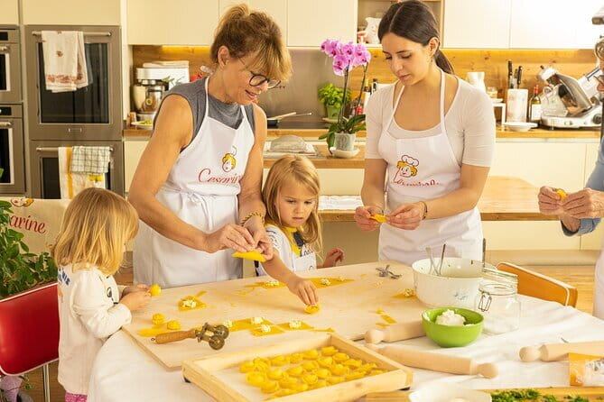 Cesarine: Cooking Class with tasting at Local's Home in Florence - Key points at a glance