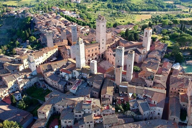 Chianti, San Gimignano and Siena Full Day Trip with Wine Tastings - The long ride and group format