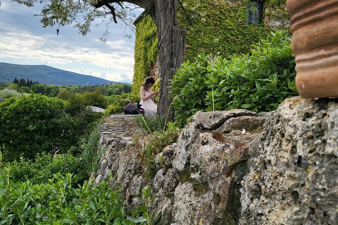 Chianti Wine Tour from Florence with Tastings - Casale dello Sparviero offers a second style of winery visit