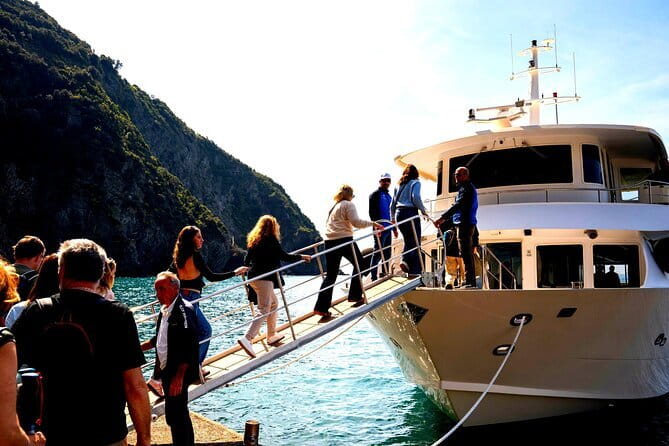 Cinque Terre & Pisa Premium Tour from Florence - Why this day trip works from Florence