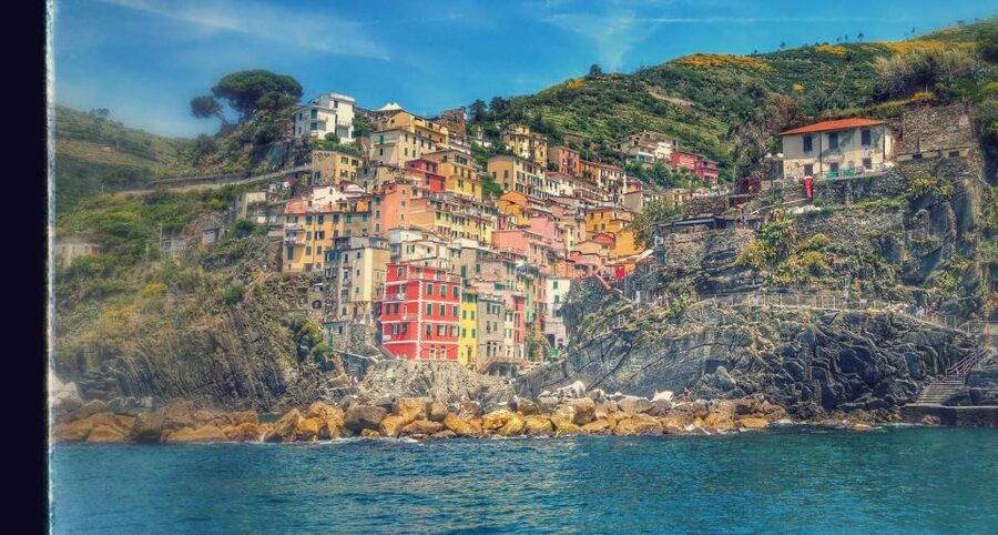 Cinque Terre Private Day Trip from Florence - Riomaggiore: a first look at Cinque Terre