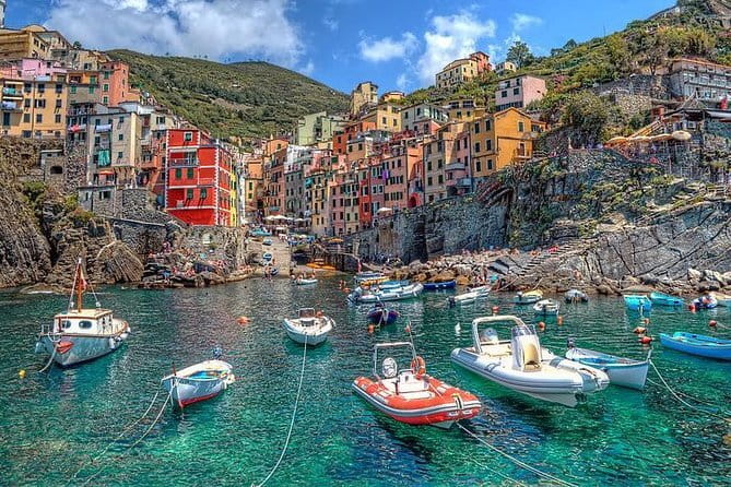 Cinque Terre Private with the leaning tower Pisa from Florence - Manarola and the coast between the villages