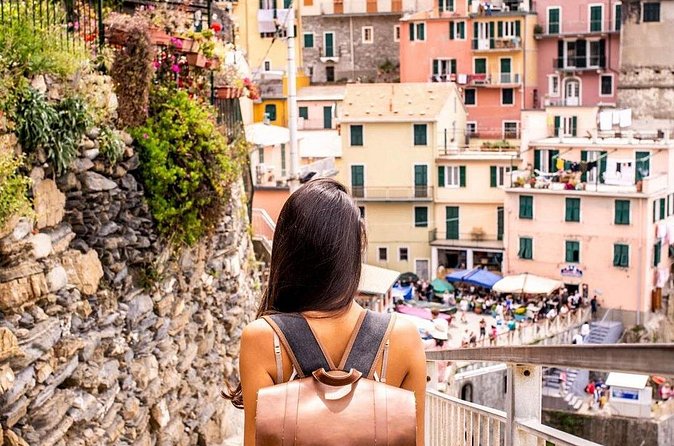 Cinque Terre Vibes with Postcard Perfection and Lunch Treats - Who should book this Cinque Terre tour?