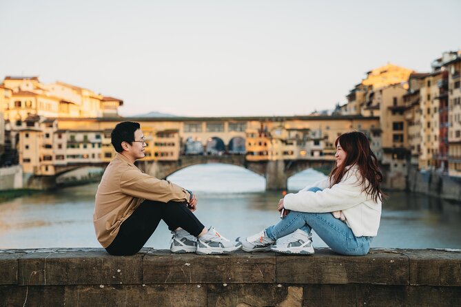 Classic Photoshoot in Florence - Starting beside the Arno at Portrait Firenze