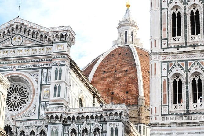 Complete Florence Full Day Guided Tour Uffizi David & walk Pickup - Starting at Piazza della Signoria