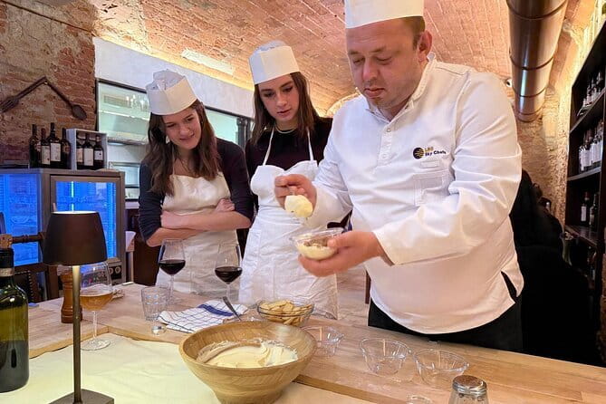 Cooking Art Brunelleschi - Who Should Book Cooking Art Brunelleschi?