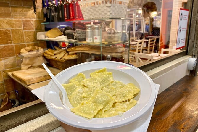 Cooking Class and Lunch at a Tuscan Farmhouse with Local Market Tour from Florence - Dietary needs and family suitability
