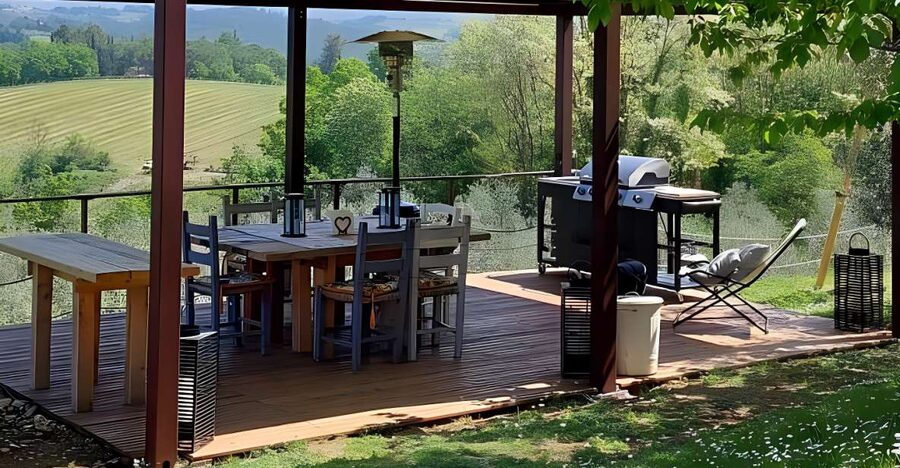 Cooking class in our family farm in Chianti with lunch - Learning with Camilla and the Benedetti family