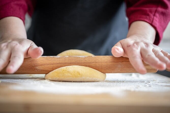 Cooking class in your holiday rental - Key points about this private Florence cooking class