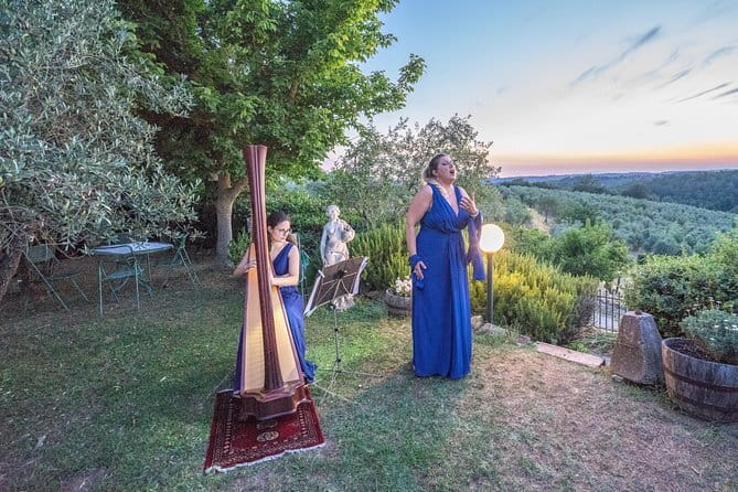 Cooking, Dinner & Live Opera in the countryside - Key points at a glance