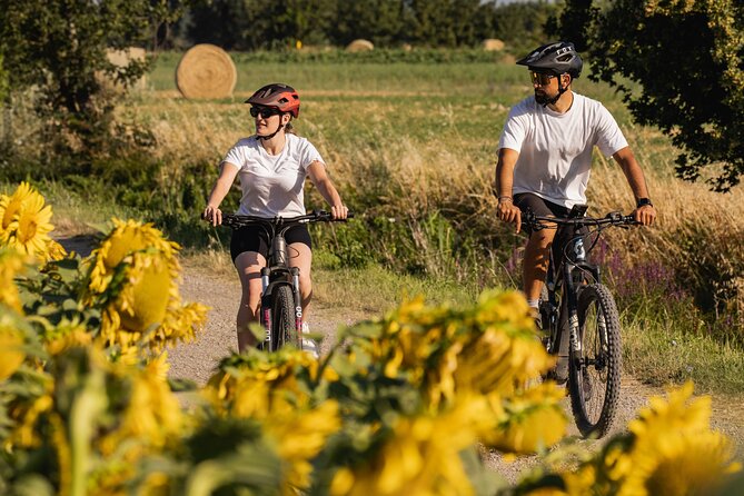 Cortona - Easy guided eBike tour around the Etruscan City. - Why an eBike fits Cortona so well