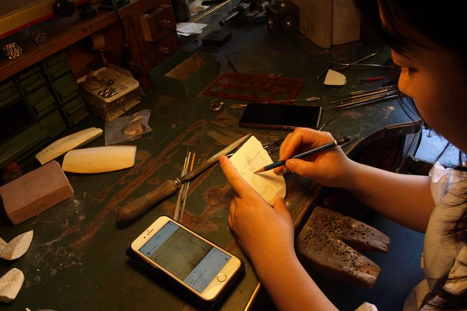 Create your original cuttlefish bone cast jewelry. - What the $337.15 price includes