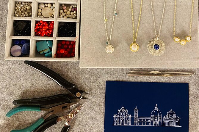 Create your own Jewellery in Florence - Arriving at Via dè Coverelli at 10:00 am