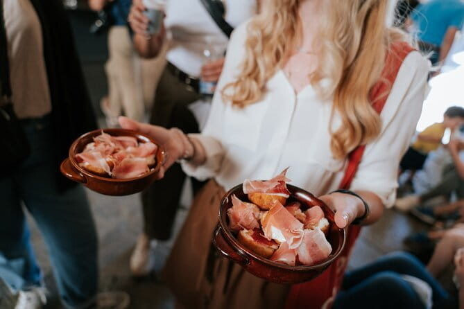 Devour Florence Food Tour with Sant'Ambrogio Market Visit - One full hour inside Mercato di Sant’Ambrogio