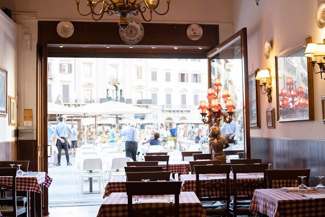 Dinner and Concert with "Three Tenors": A Real Italian Experience - Finding the concert after dinner