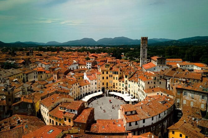 Discover Lucca and Pisa and Enjoy Buccellato Cake: Full Day Tour - Free time in Pisa is short but useful