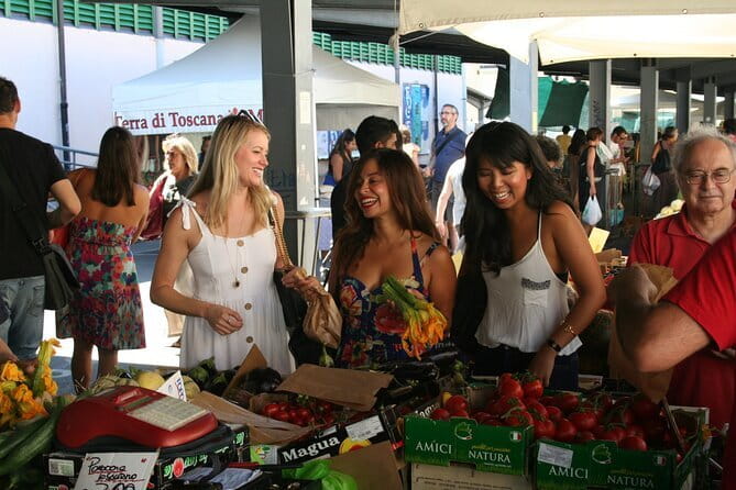 Dolce Vita by Day Market Tour & Pasta Making Class - Starting at Sant’Ambrogio Market