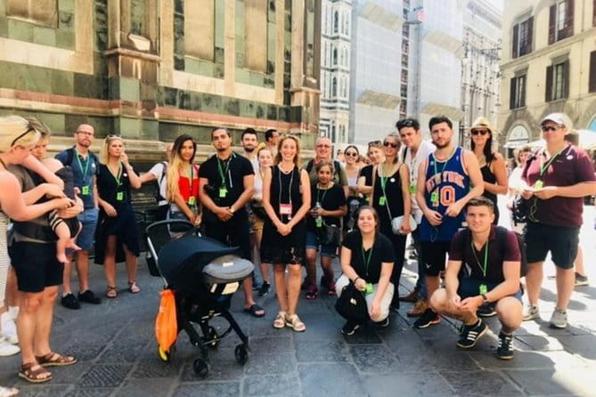Duomo Complex Spanish Guided Tour with Cupola Entry Tickets - Meeting near Piazza del Duomo