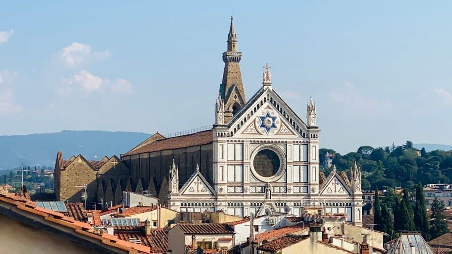 Entry Tickets to Brunelleschi's Cupola in Florence - Meeting the host at Piazza del Duomo