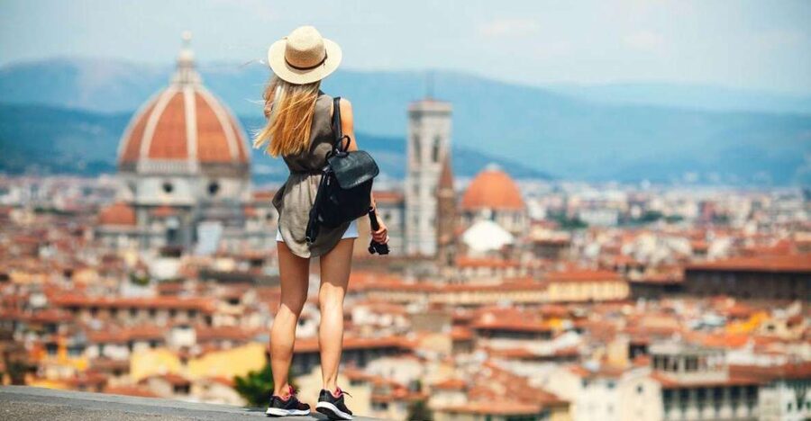 Essential Florence Walking Tour to discover its history - Orsanmichele and the working world of Renaissance art