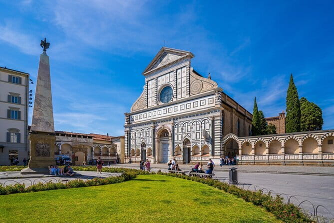 Essential Florence Walking Tour with an Expert Local Guide - Santa Maria Novella and Renaissance design