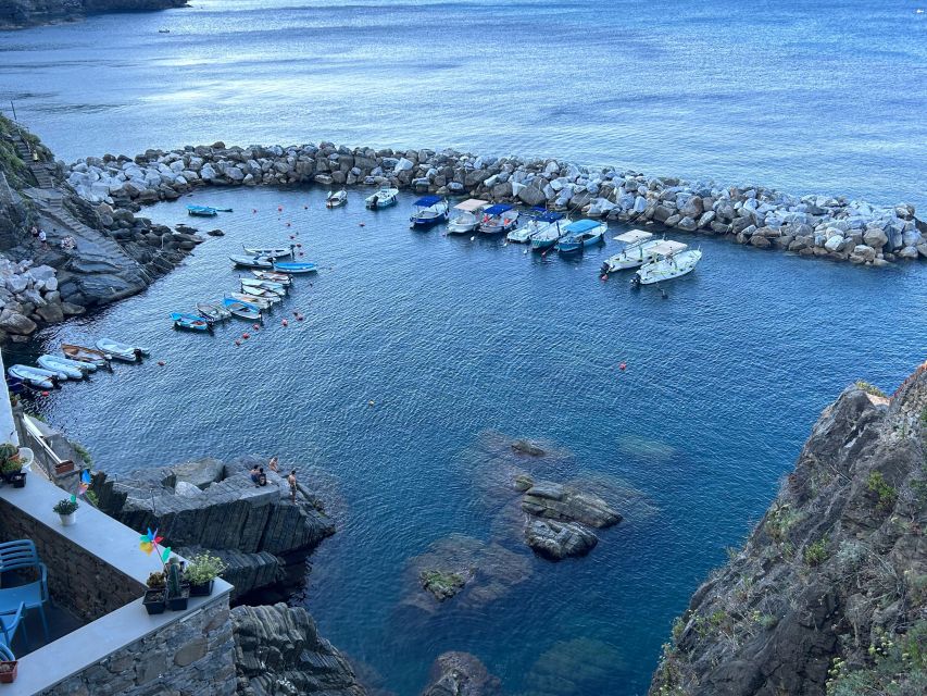 Exclusive Cinque Terre day tour by Ferry with stop in Pisa - Why the ferry changes the Cinque Terre experience