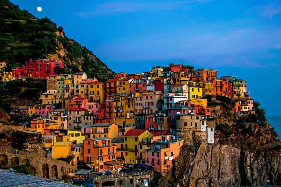 Exclusive Cinque Terre day tour by Ferry with stop in Pisa - Who will enjoy this long day most