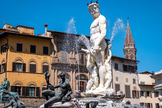 Express Florence - Medici Chapel & Highlights Walking Tour - Crossing Ponte Vecchio and following old routes