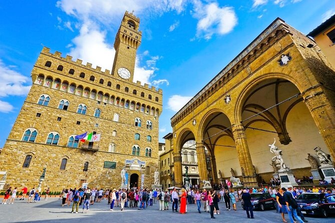 Express Florence - Medici Chapel & Highlights Walking Tour - Palazzo Vecchio and the political heart of Florence