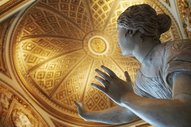 Fascinating Florence: Guided Walking Tour - Santa Trinita and the church visit