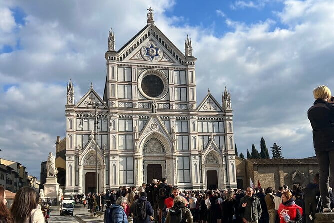 Florence: 1.5-hour Santa Croce Guided Experience - Giotto’s frescoes and the Bardi Chapel