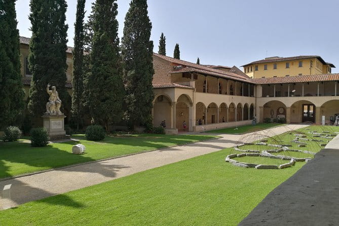 Florence: 1.5-hour Santa Croce Guided Experience - Is $42 a fair price for 90 minutes?