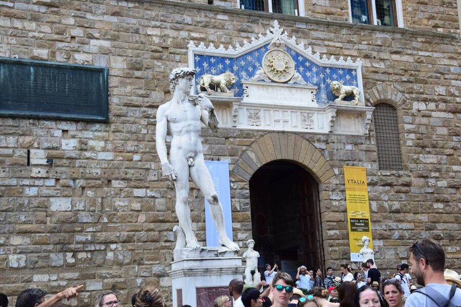 Florence: Accademia and David Guided Skip-the-Line Tour - The 20-minute David focus
