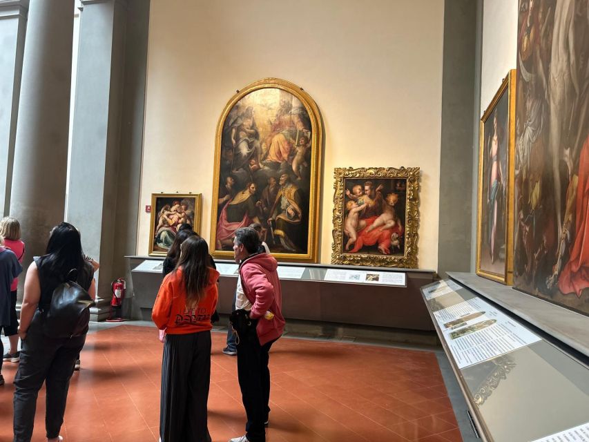 Florence: Accademia Gallery David Entry & Audio Guide App - Medici instruments and three Stradivarius violins
