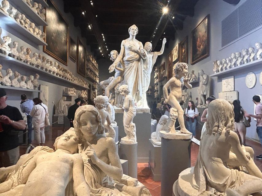 Florence: Accademia Gallery David Entry & Audio Guide App - How long to allow for the visit