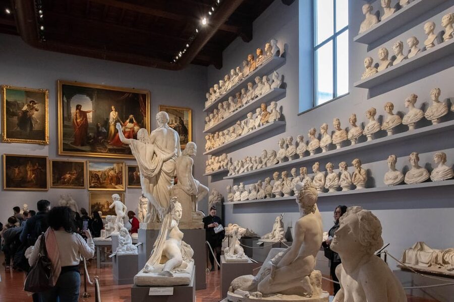 Florence: Accademia Ticket & Audio Guided Tour with Host - Practical planning for a smooth hour
