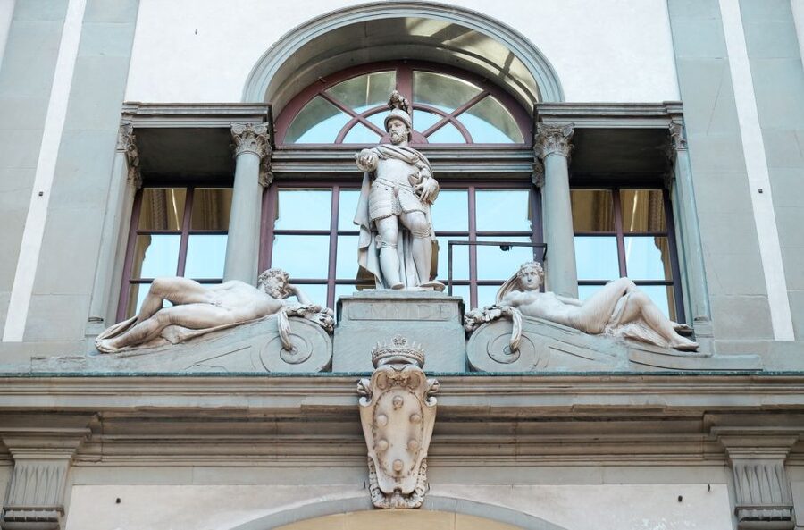 Florence: Accademia, Uffizi, and City Center Walking Tour - Meeting Michelangelo’s David at the Accademia
