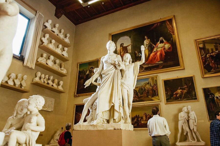 Florence: Accademia, Uffizi, and City Center Walking Tour - Group Size, Walking, and Practical Details