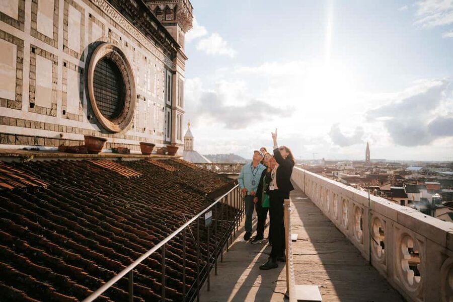 Florence: After-Hours Duomo Tour with Dome & Terraces - Climbing Brunelleschi’s 463 steps