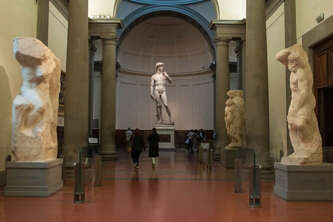 Florence Art Pass: Accademia, Uffizi & Duomo Guided Tour - The Uffizi in a focused 90 minutes